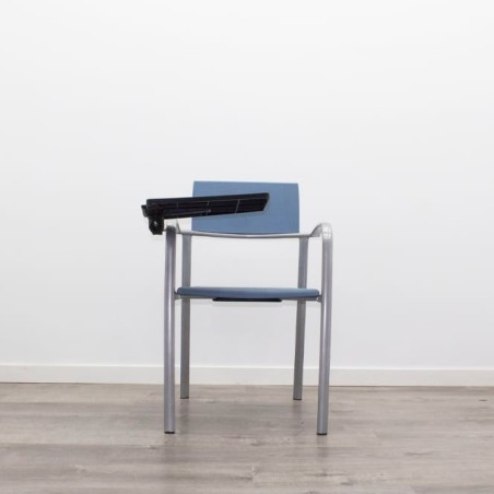 Silla confidente con pala de PVC azul