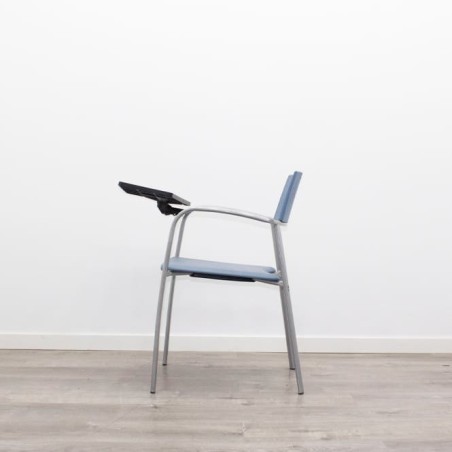 Silla confidente con pala de PVC azul