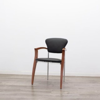 Silla confidente de madera y napel negro 2