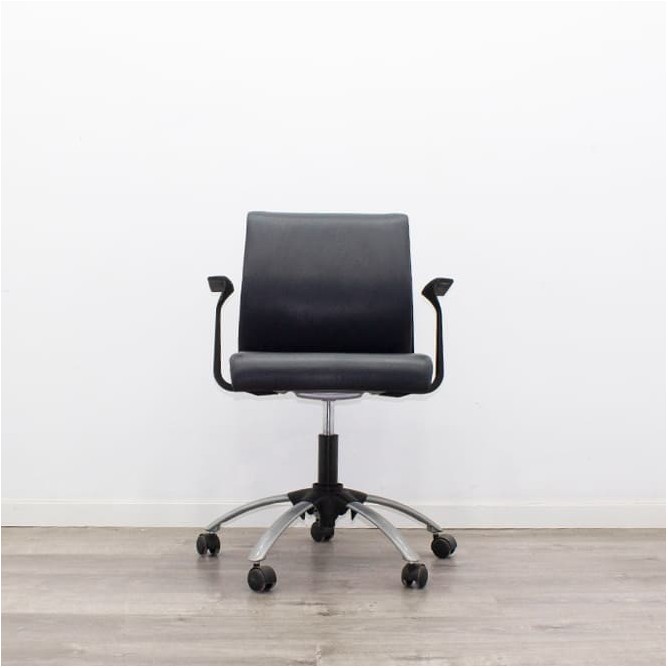 Silla confidente giratoria con ruedas en napel gris azulado