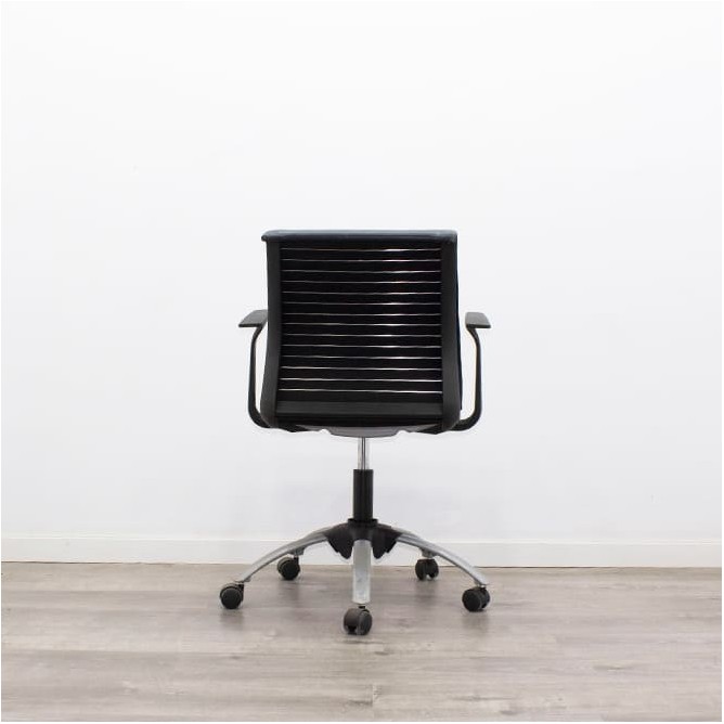 Silla confidente giratoria con ruedas en napel gris azulado