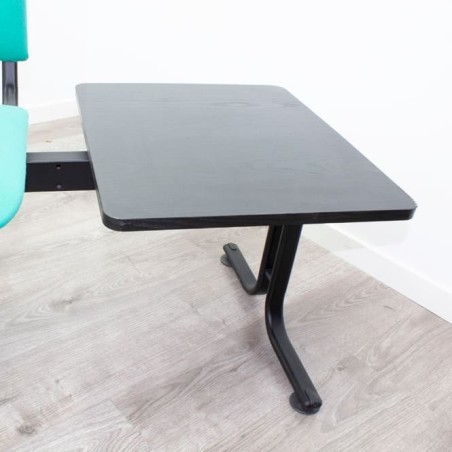 Bancada de 3 plazas en verde y con mesa de 218cm