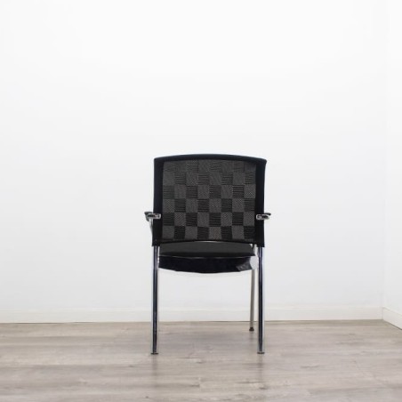 Conjunto silla operativa y 2 sillas confidentes en negro