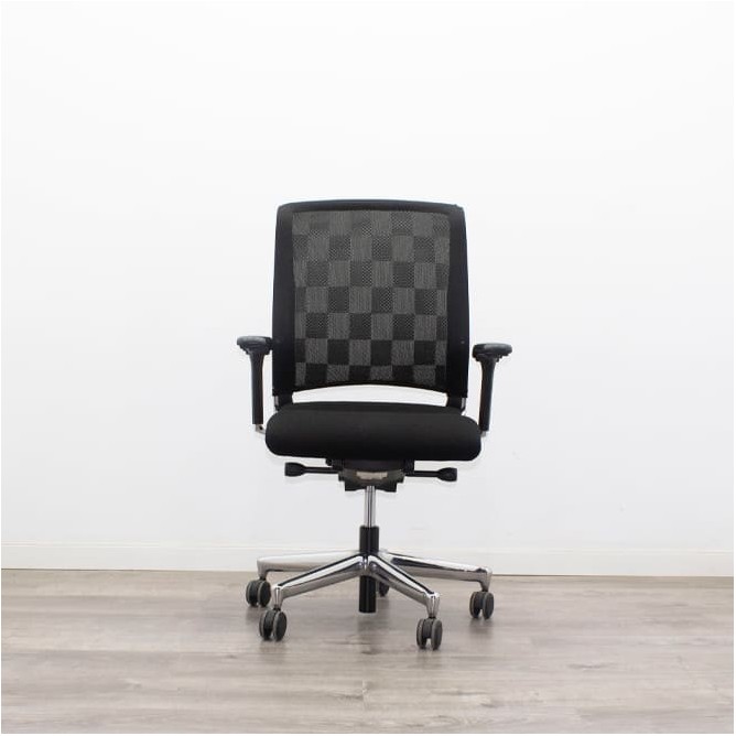 Conjunto silla operativa y 2 sillas confidentes en negro