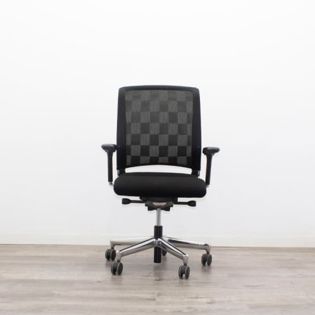 Conjunto silla operativa y 2 sillas confidentes en negro