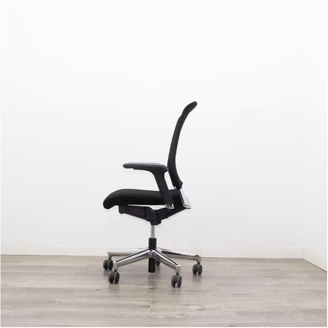Conjunto silla operativa y 2 sillas confidentes en negro