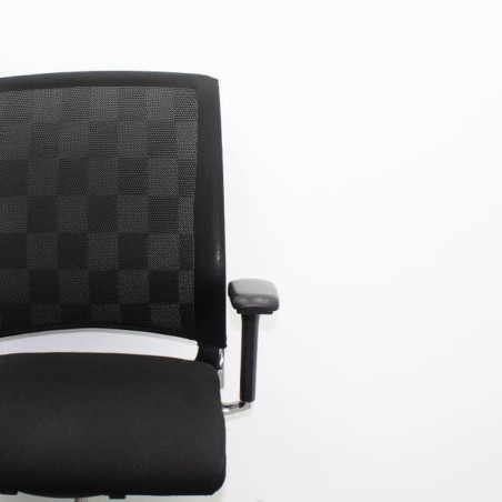 Conjunto silla operativa y 2 sillas confidentes en negro