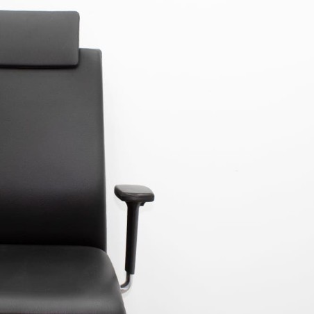 Silla dirección TOUCH piel negra con cabecero