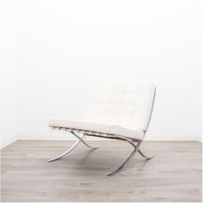 Sillón de 1 plaza en blanco de piel con costuras