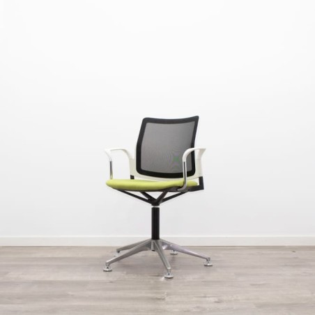 Silla giratoria ergonómica y respaldo malla negra
