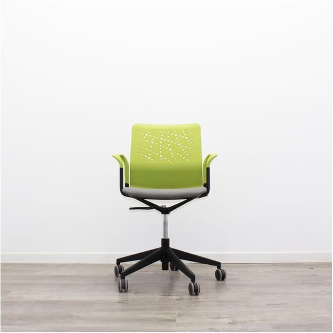 Silla operativa ergonómica verde y gris