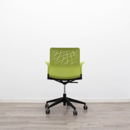 Silla operativa ergonómica verde y gris