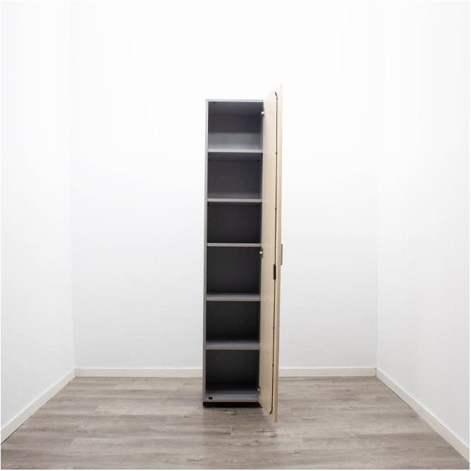 Armario alto estrecho todo puertas maple y gris de 45cm