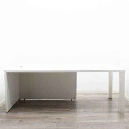Mesa dirección blanca con beta pata panel de 200cm