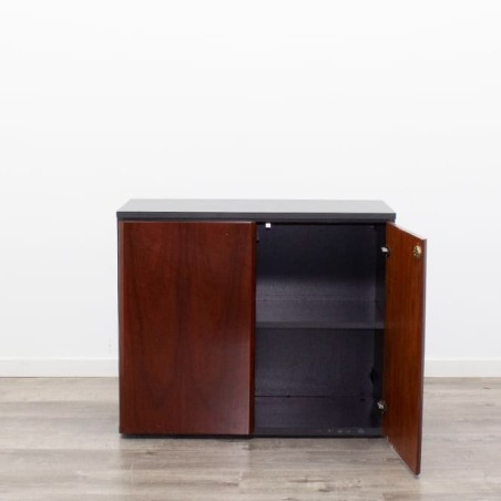 Armario bajo todo puerta negro y caoba 87cm
