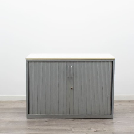 Armario metálico bajo gris puertas persiana de 100cm