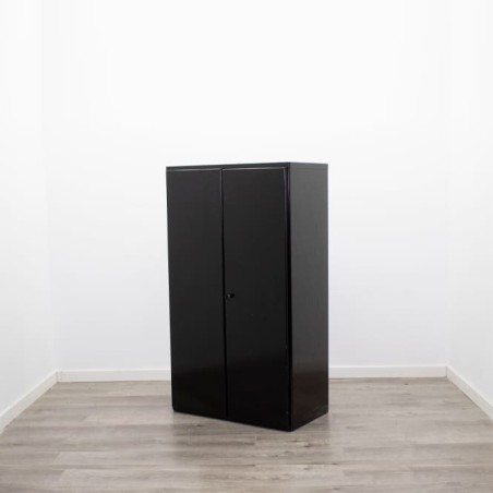 Armario medio todo puerta en negro de 74cm