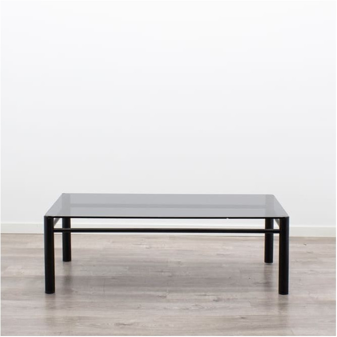 Mesa de centro metálica negra tapa cristal