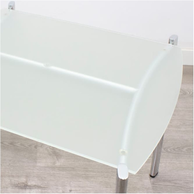 Mesa de rincón cromada y cristal al ácido