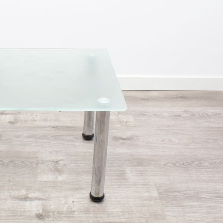 Mesa de rincón patas cilíndricas cromadas y cristal al ácido