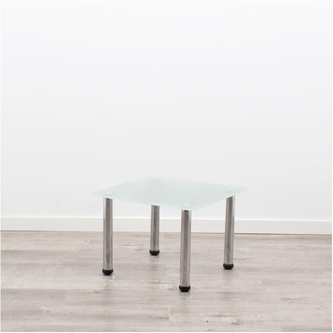 Mesa de rincón patas cilíndricas cromadas y cristal al ácido