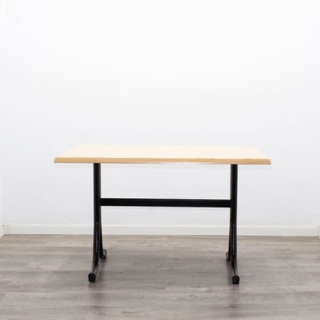 Mesa comedor rectangular en haya con pata de aspa de 120cm