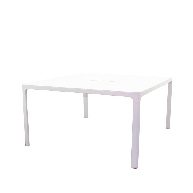 Mesa juntas blanca con 4 patas de 140cm