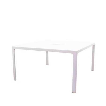Mesa juntas blanca con 4 patas de 140cm