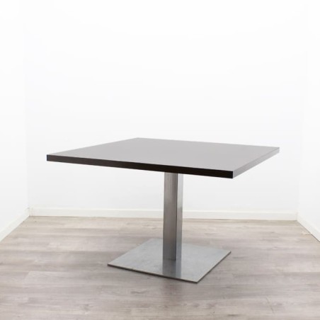 Mesa juntas wengué con base peana de 117cm