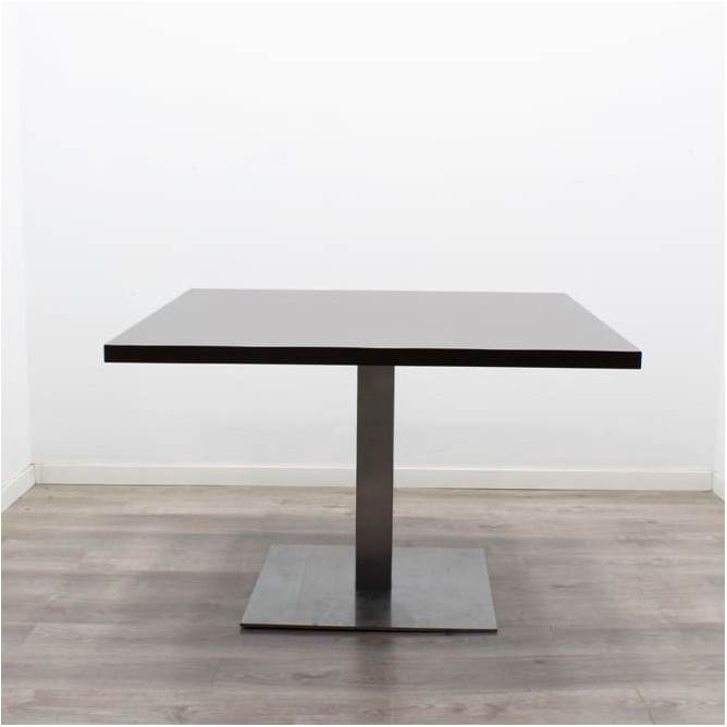 Mesa juntas wengué con base peana de 117cm