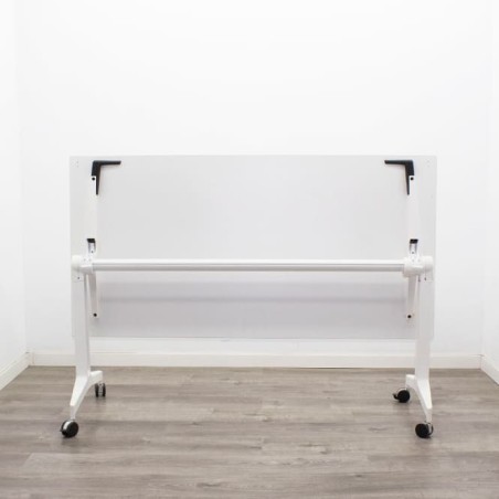 Mesa operativa abatible en blanca con ruedas de 160cm