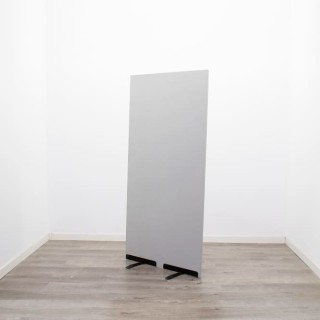 Biombo en gris con patas negras de 80cm 2