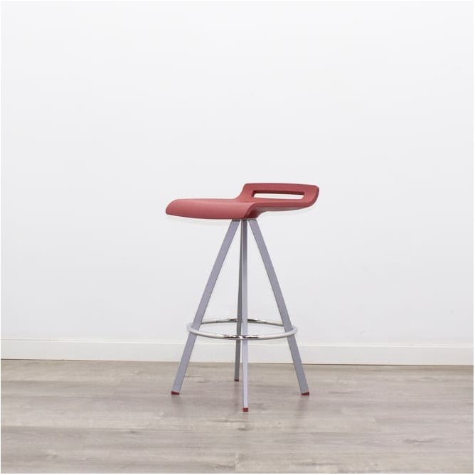 Taburete con base gris (varios colores)