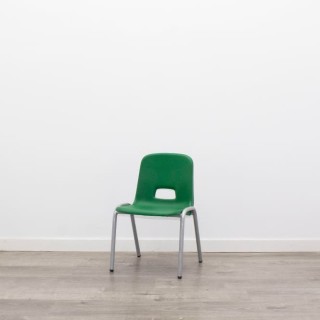 Silla escolar en polipropileno verde 2