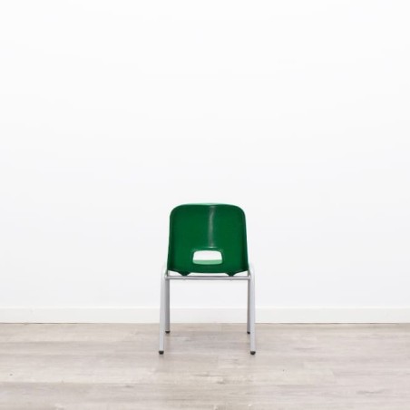 Silla escolar en polipropileno verde