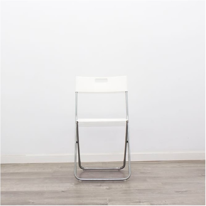 Silla colectividad plegable en PVC blanco