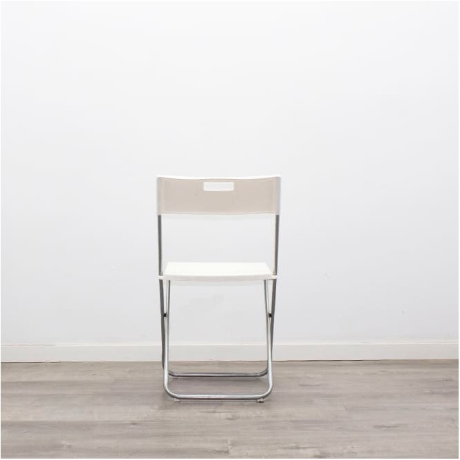 Silla colectividad plegable en PVC blanco