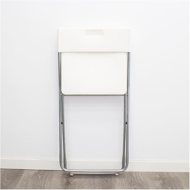 Silla colectividad plegable en PVC blanco