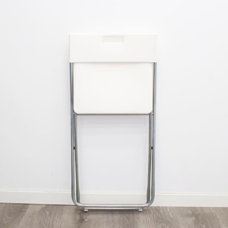 Silla colectividad plegable en PVC blanco
