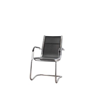 Silla confidente de rejilla negra y base cromada