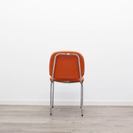 Silla confidente en napel naranja base 4 patas grises