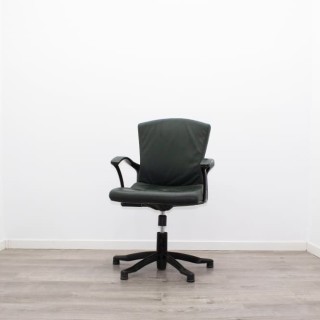 Silla confidente giratoria con topes en negro 2