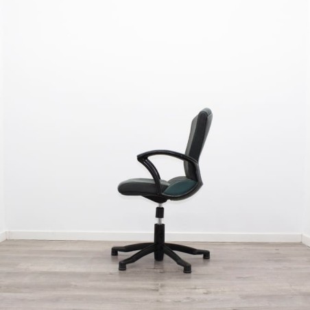 Silla confidente giratoria con topes en negro