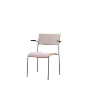 Silla confidente de madera y tapizado gris claro