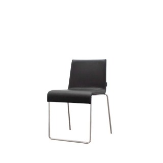 Silla confidente en polipiel negro sin brazos