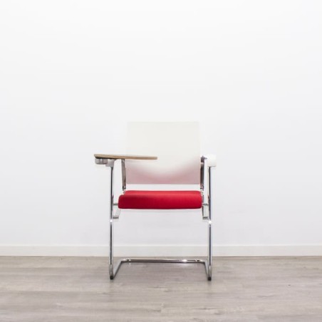 Silla confidente con pala o sin pala y asiento tapizado en rojo