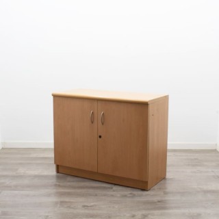 Armario bajo todo puertas en peral de 92,5cm 2
