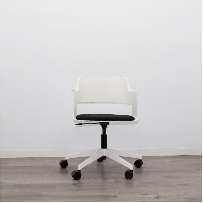 Silla operativa CAPPA blanca con asiento negro