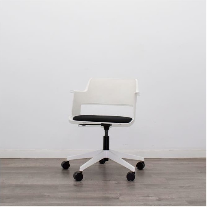 Silla operativa CAPPA blanca con asiento negro