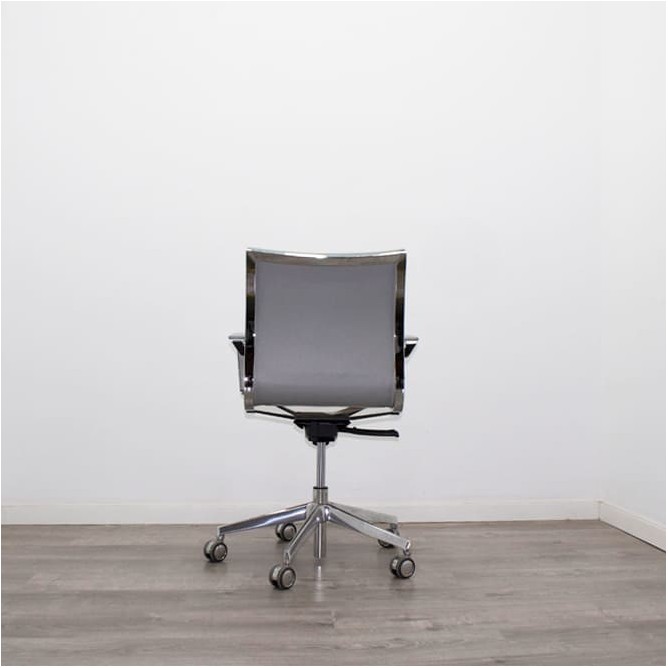 Silla operativa en napel gris con sistema basculante